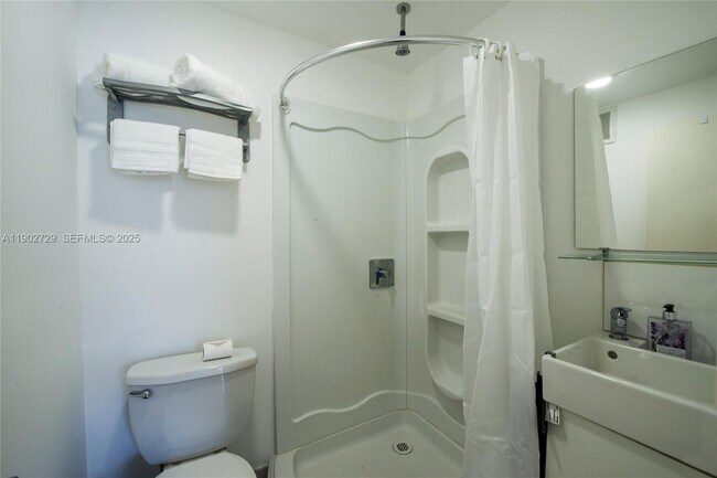 Foto del edificio - 227 NW 34th St