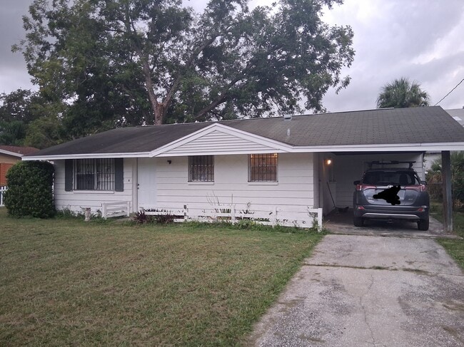 Photo - 4612 Ashland Dr House