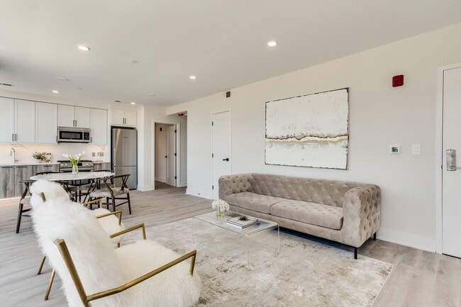 Building Photo - 1716 14th St NW