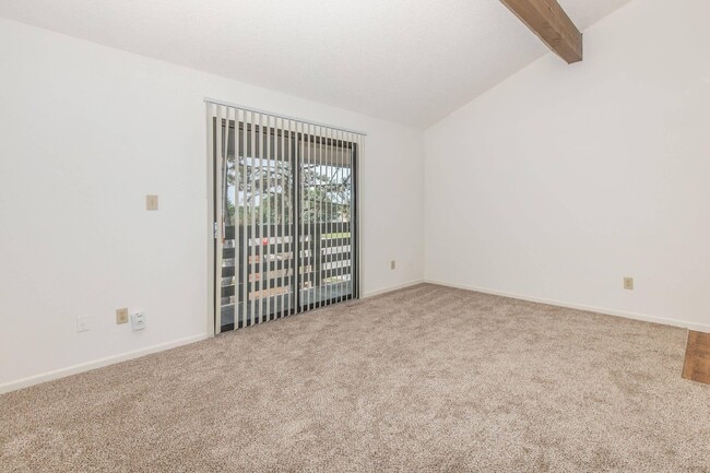 Building Photo - Ramsgate Apartments and Townhomes