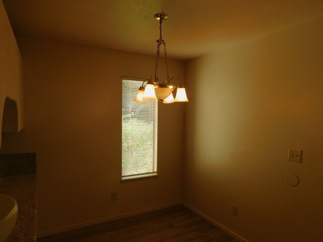 Building Photo - 601 Cabrillo Cir