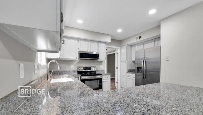 Foto del edificio - 12417 Cool Mist Ln