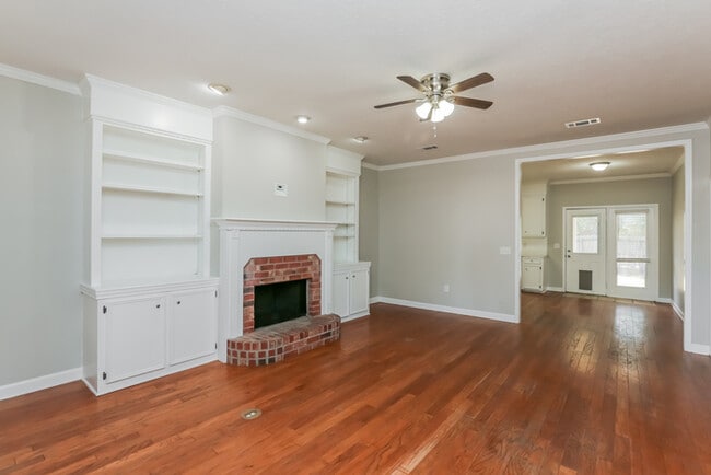 Building Photo - Gorgeous Home in Brandon, MS!