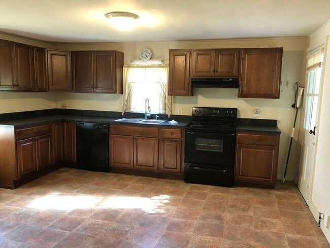 Foto del edificio - Fully Renovated Farmhouse in Moseley