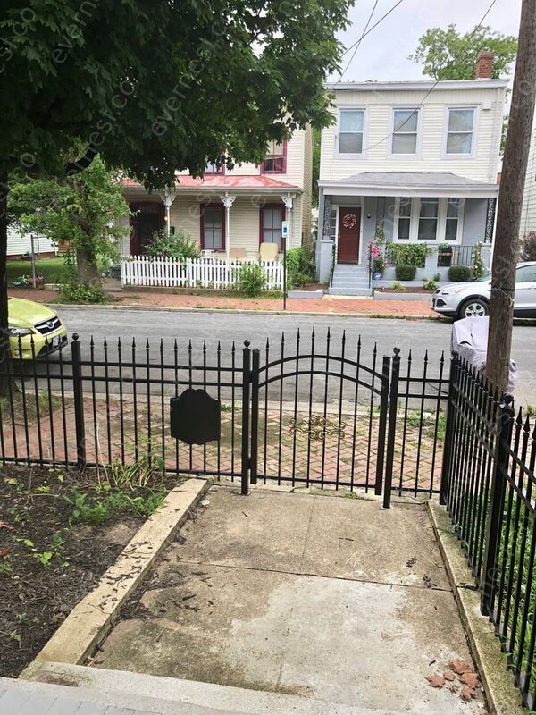 Building Photo - 917 N 27th St