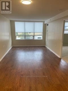 Building Photo - 1056 Queens Ave