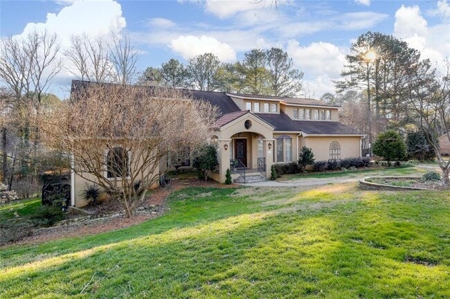 Foto del edificio - 4474 Cove Island Dr NE