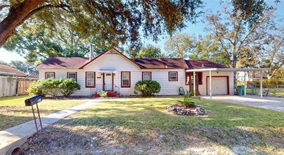 Building Photo - 511 Pearl St