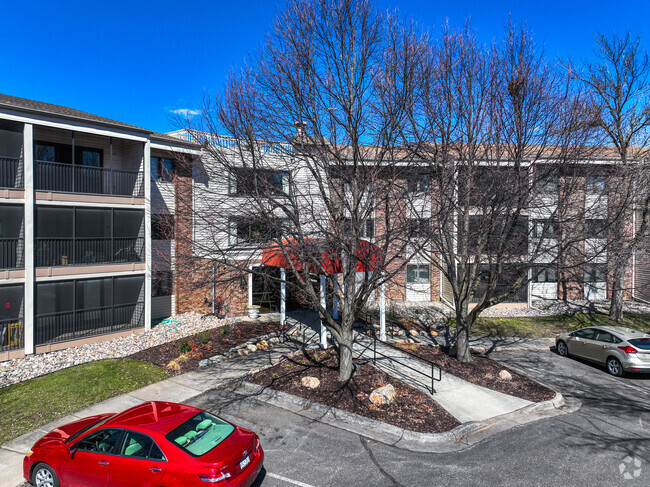 Building Photo - Lakewood Village Condominium