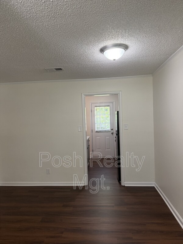Building Photo - 3517 Old Battleground Rd