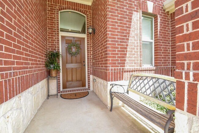 Foto del edificio - 2715 Farlow Ln