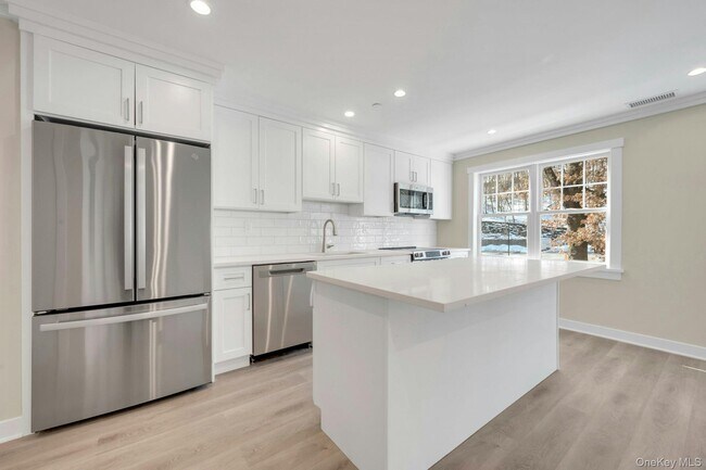 Foto del edificio - 1123 Pleasantville Rd