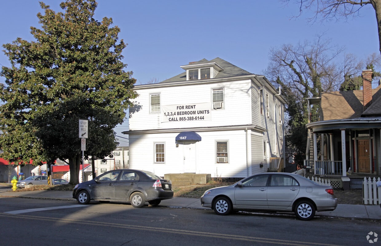 Primary Photo - 1647 Highland Ave
