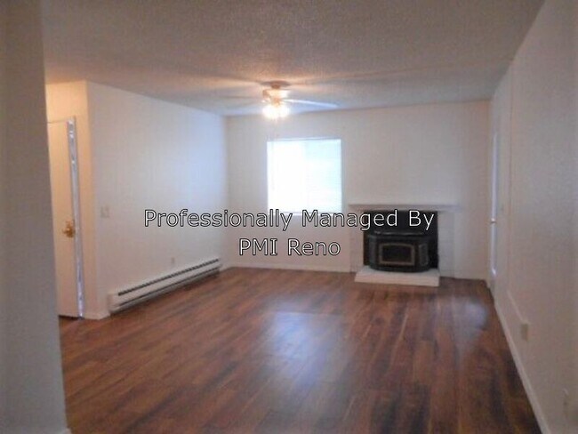 Building Photo - 2085 Highview Ct