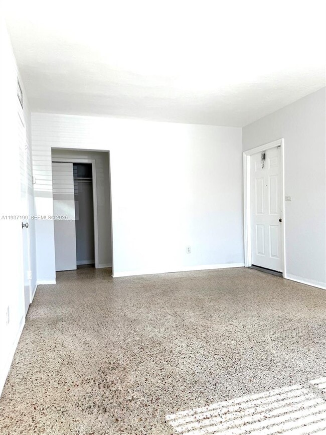 Building Photo - 887 80th St