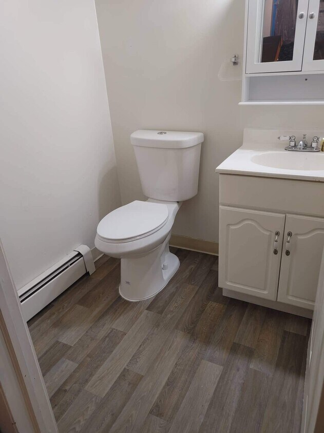 74 Eastern Promenade, Holyoke, MA 01040 Townhouse for Rent in Holyoke