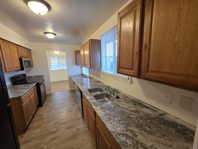 Foto del edificio - 545 N 25th St