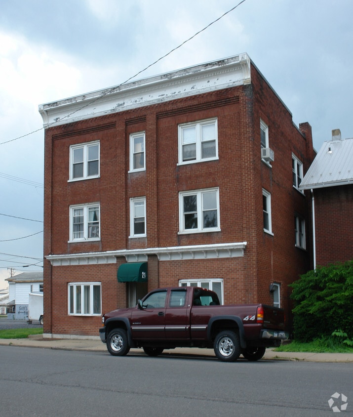 Foto del edificio - 21 N Henderson St