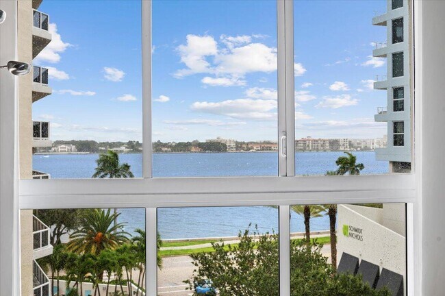 Foto del edificio - 1617 N Flagler Dr