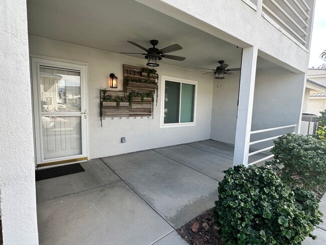 Foto del edificio - Beautiful 2-bedroom, 2-bathroom condo along the Colorado River