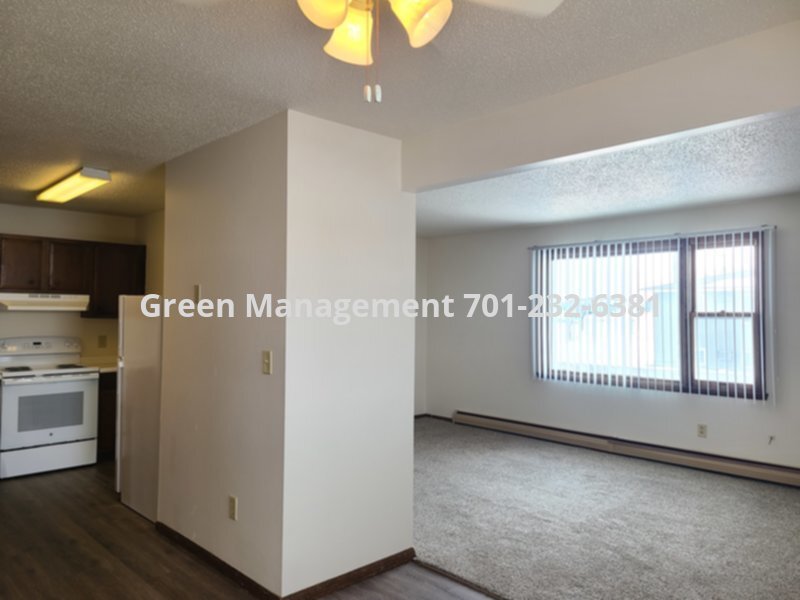 Primary Photo - 2 Bedroom Heat Paid with Garage