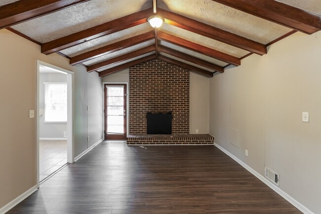 Foto del edificio - 970 Kathryn Ct SW