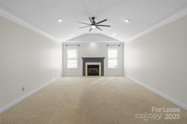 Foto del edificio - 1207 Overhill Rd