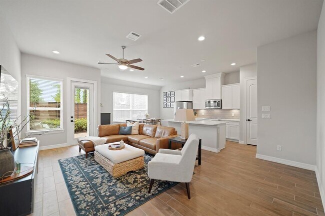 Foto del edificio - 1505 Canter Bayou Way