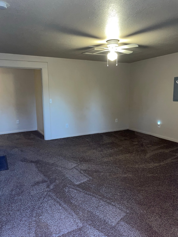 Foto del edificio - 101 S Comstock St