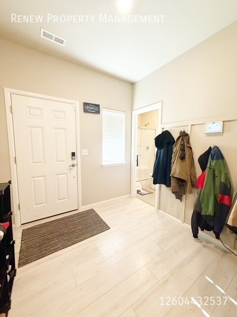 Foto del edificio - 4341 Acacia Ln SE
