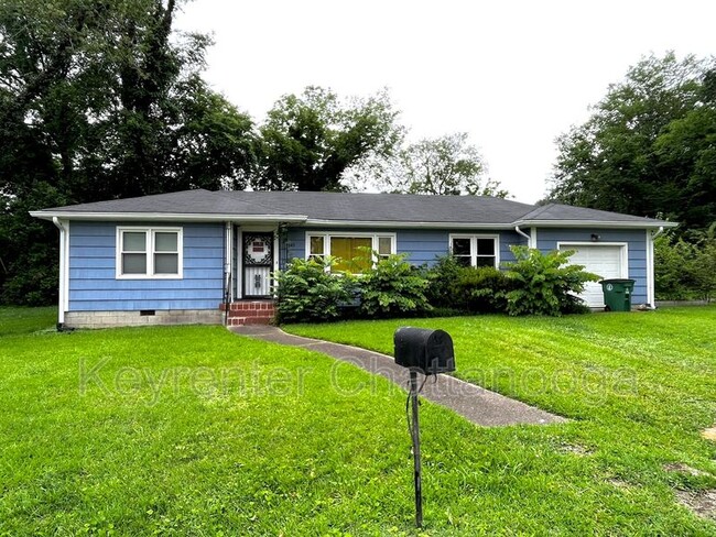 Building Photo - 545 Wando Dr