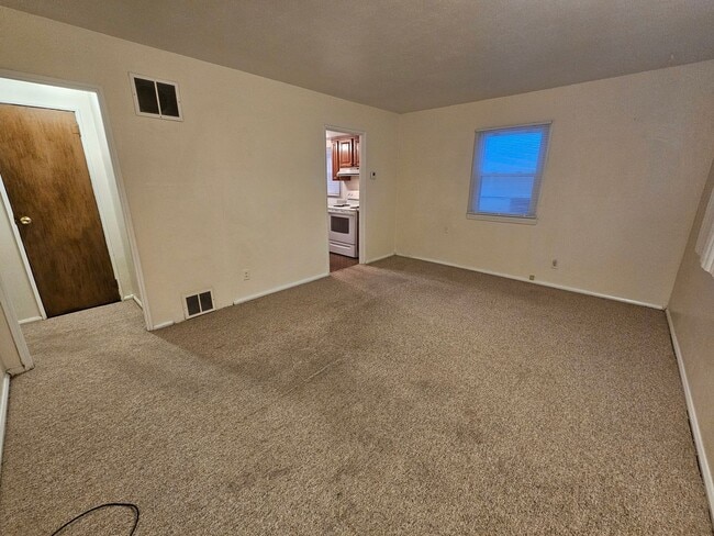 Foto del edificio - 2 bed, 1 bath, Mishawaka