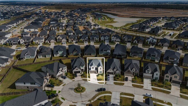 Foto del edificio - 31411 Weathered Cabin Ct