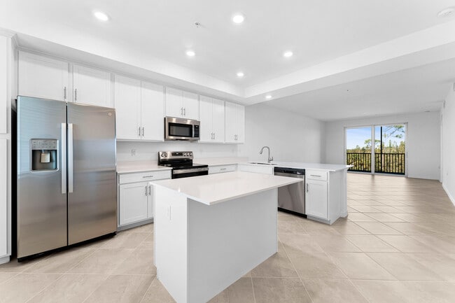 Foto del edificio - 14191 Heritage Landing Blvd