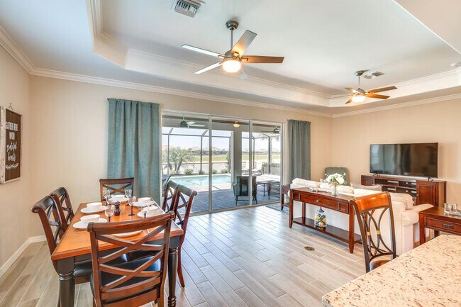 Foto del edificio - 15968 Leaning Pine Ln