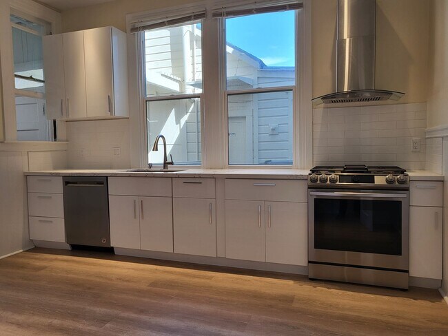 Foto del edificio - 2014-2018 Lombard St