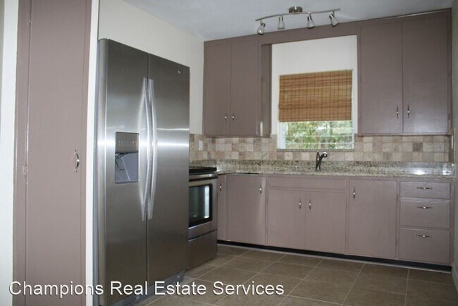 Building Photo - 1 br, 1 bath House - 6105 Van Buren St