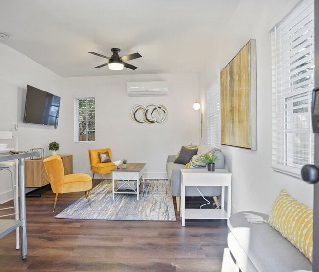 Foto del edificio - 975 Shadowridge Dr SE