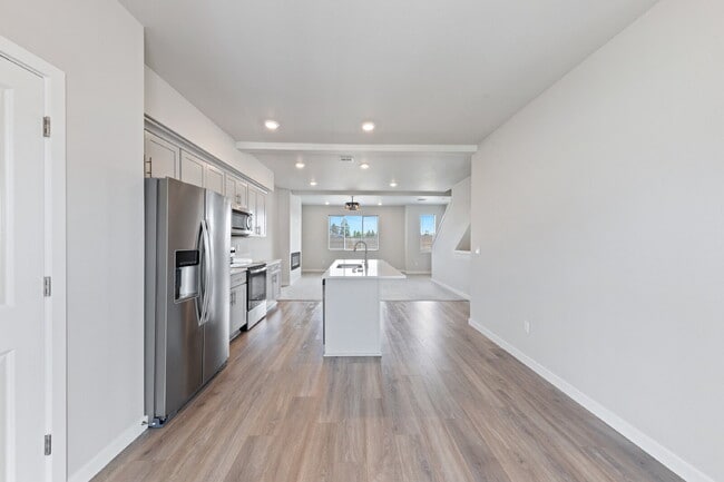 Building Photo - Newly Constructed 3 bedroom, 2.5 Bathroom home with luxury finishes!