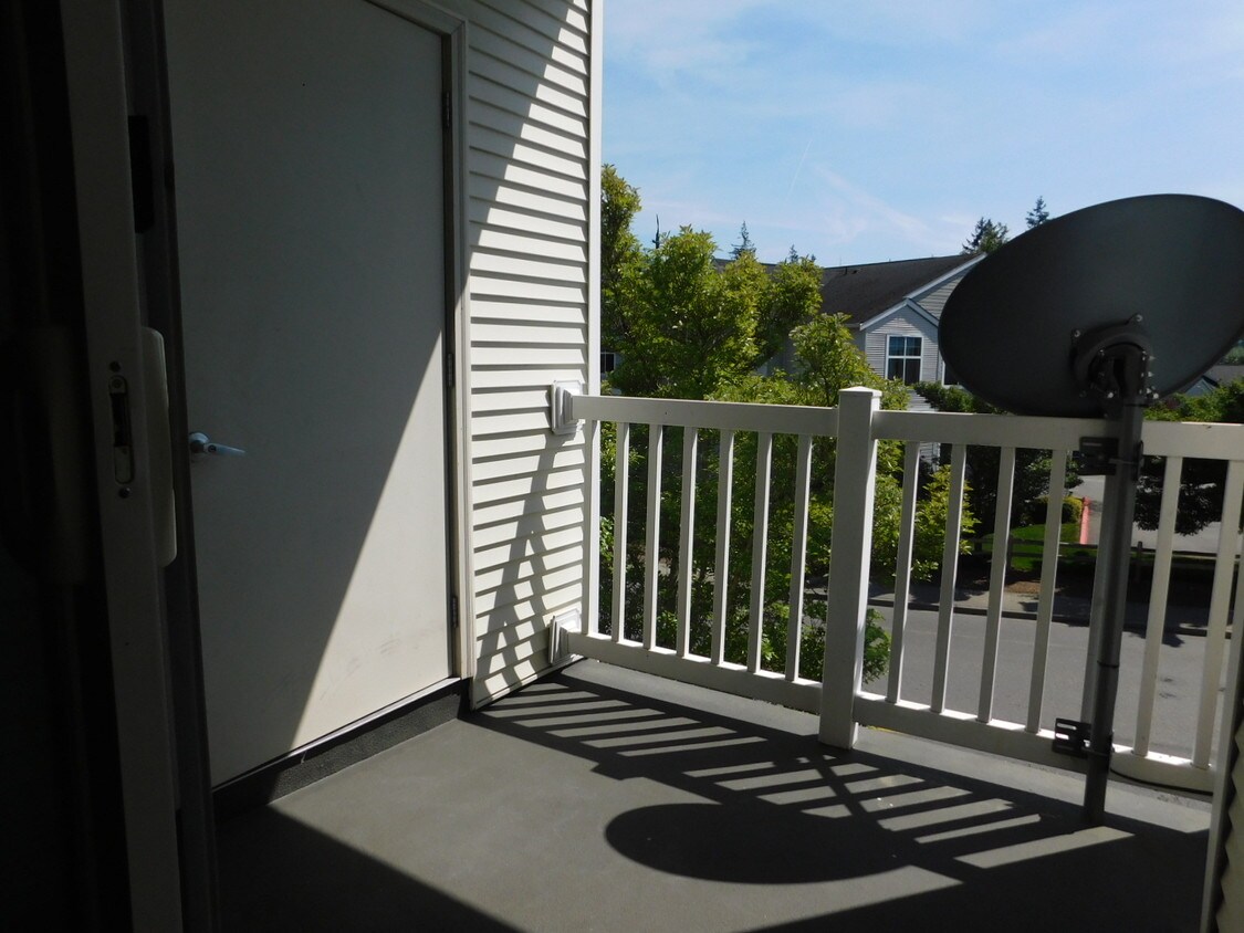 Foto principal - 23420 SE Black Nugget Rd