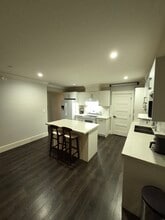 Building Photo - 920 Wavertree Rd