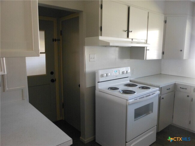 Foto del edificio - 1441 Robin Ln