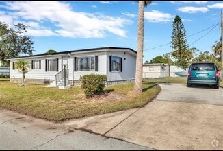 Building Photo - 5364 Christiancy Ave