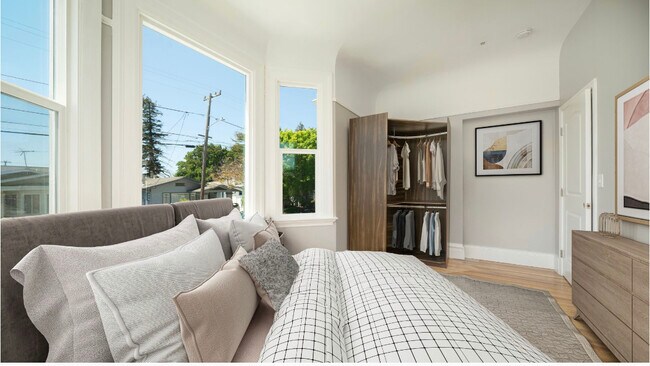 Second bedroom - 2269 San Antonio Ave