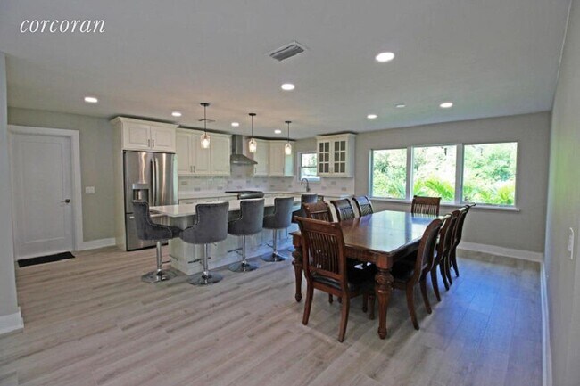 Building Photo - 106 Periwinkle Dr