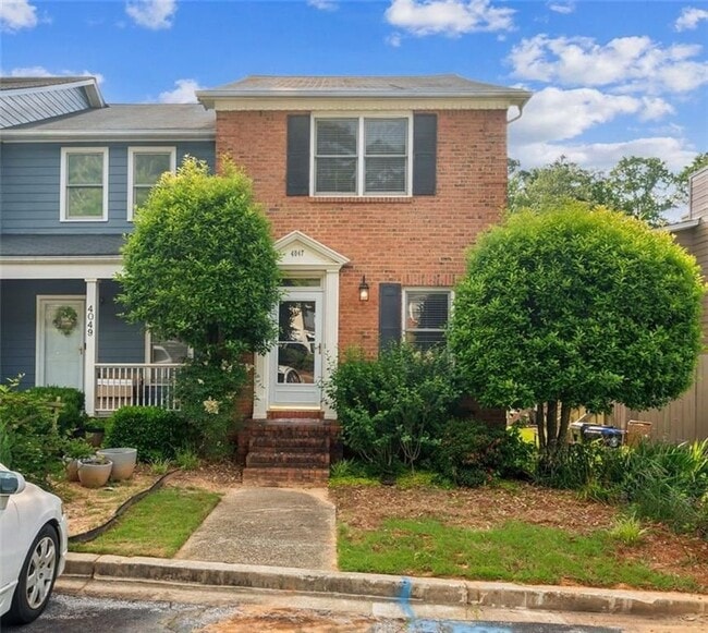 Building Photo - 4047 Elm St