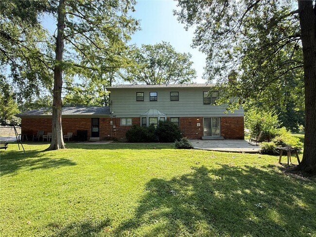 Building Photo - 1133 Westmoor Pl