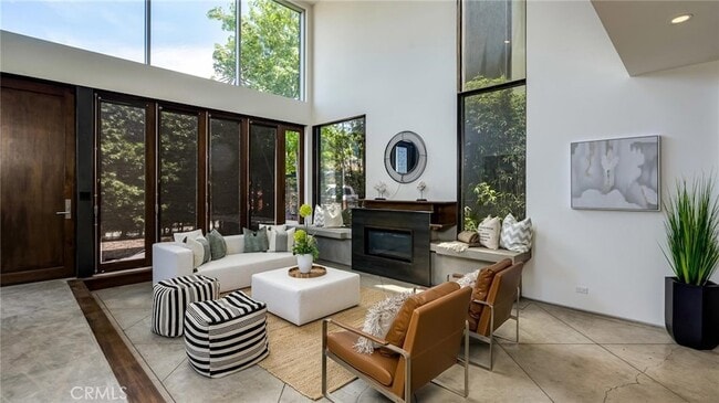 Photo - 414 Venice Way House