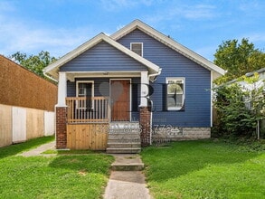 Building Photo - 1385 Sullivant Ave
