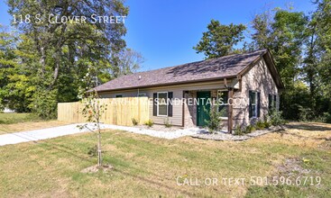 Building Photo - 118 S Clover St